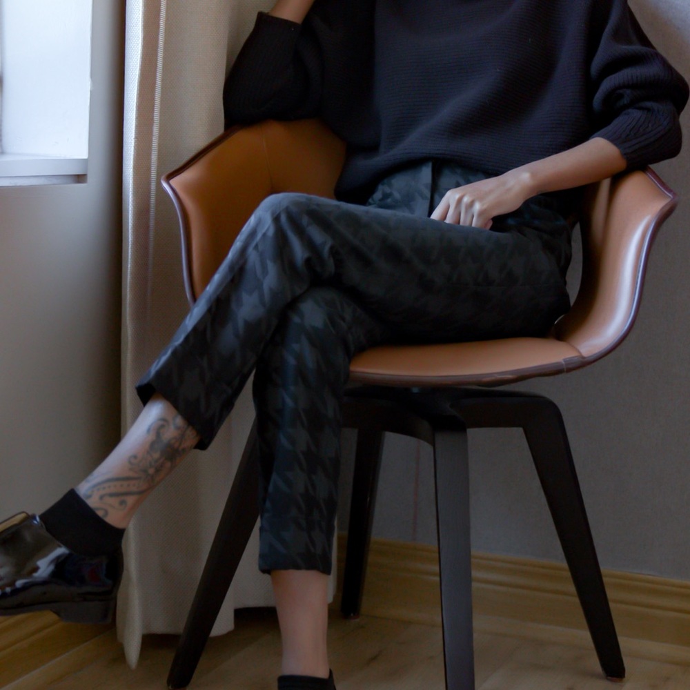 Ann Taylor Houndstooth High Waist Ankle Pant